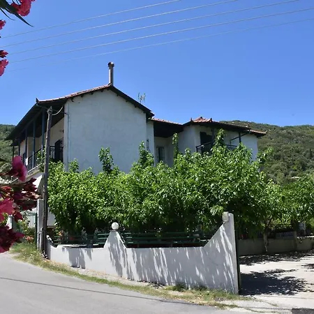 Studio Kostas Asprogerakata