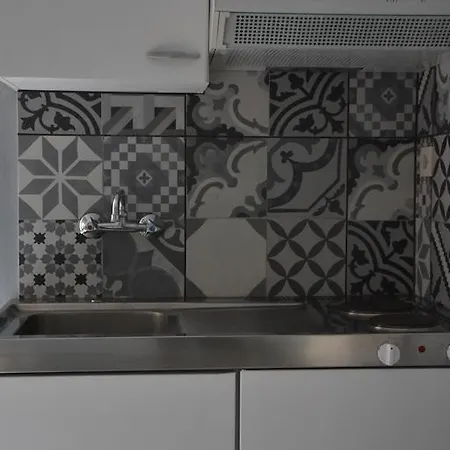 Konukevi Studio Kostas