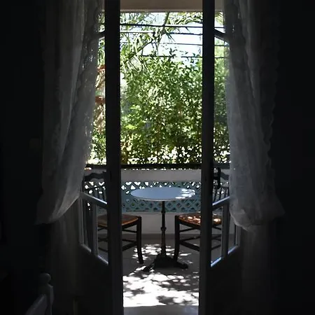 Studio Kostas Konukevi